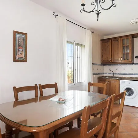 Juani Solo Familias Holiday home