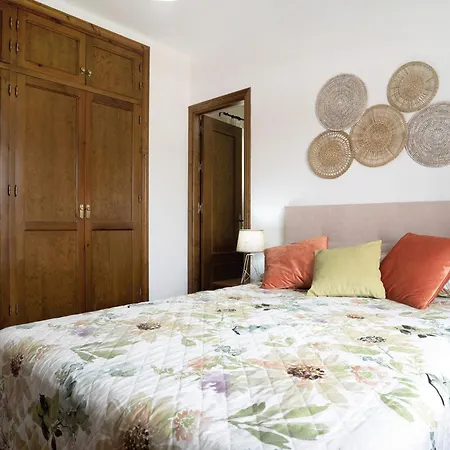Juani Solo Familias Holiday home *